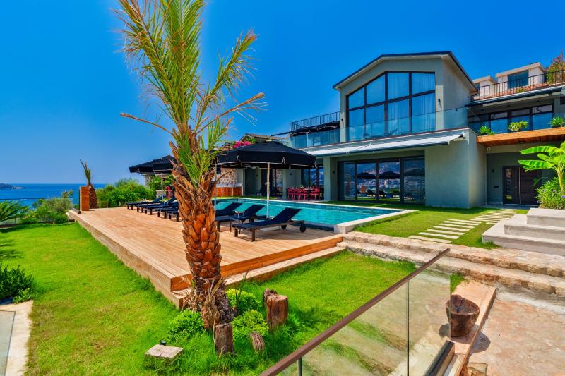 Kalkan'da Satılık Lüks Villa - 3