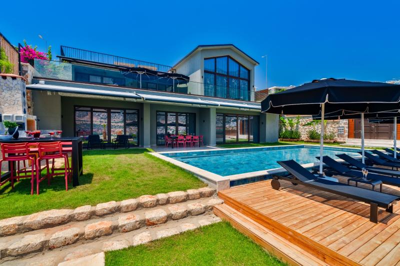 Kalkan'da Satılık Lüks Villa - 11
